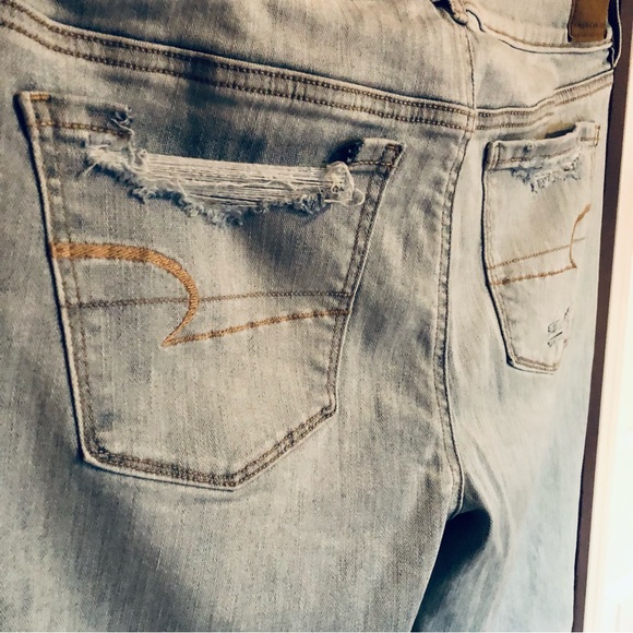 American Eagle AE Artist Flare Jean Size 14 Distressed Crushed Ice - Picture 8 of 12